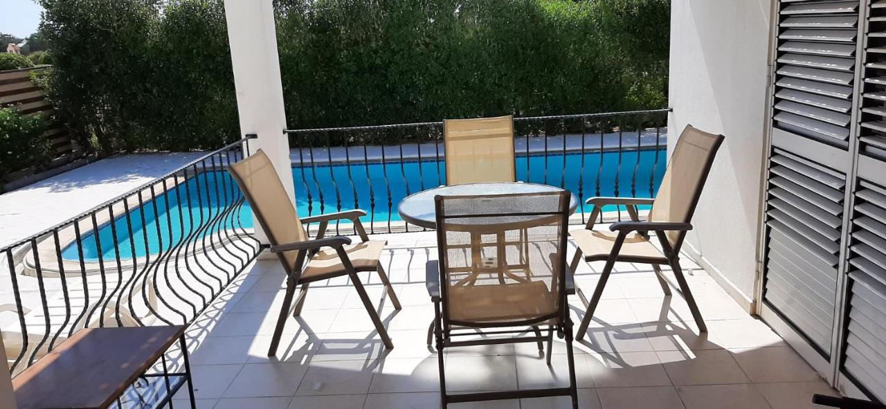 ואסילה Villa Bougainvillea With Privite Pool מראה חיצוני תמונה